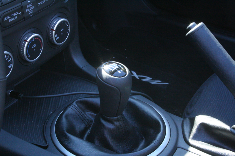 Illustration for article titled 2014 Mazda MX-5 Miata Club Edition: The Jalopnik Review